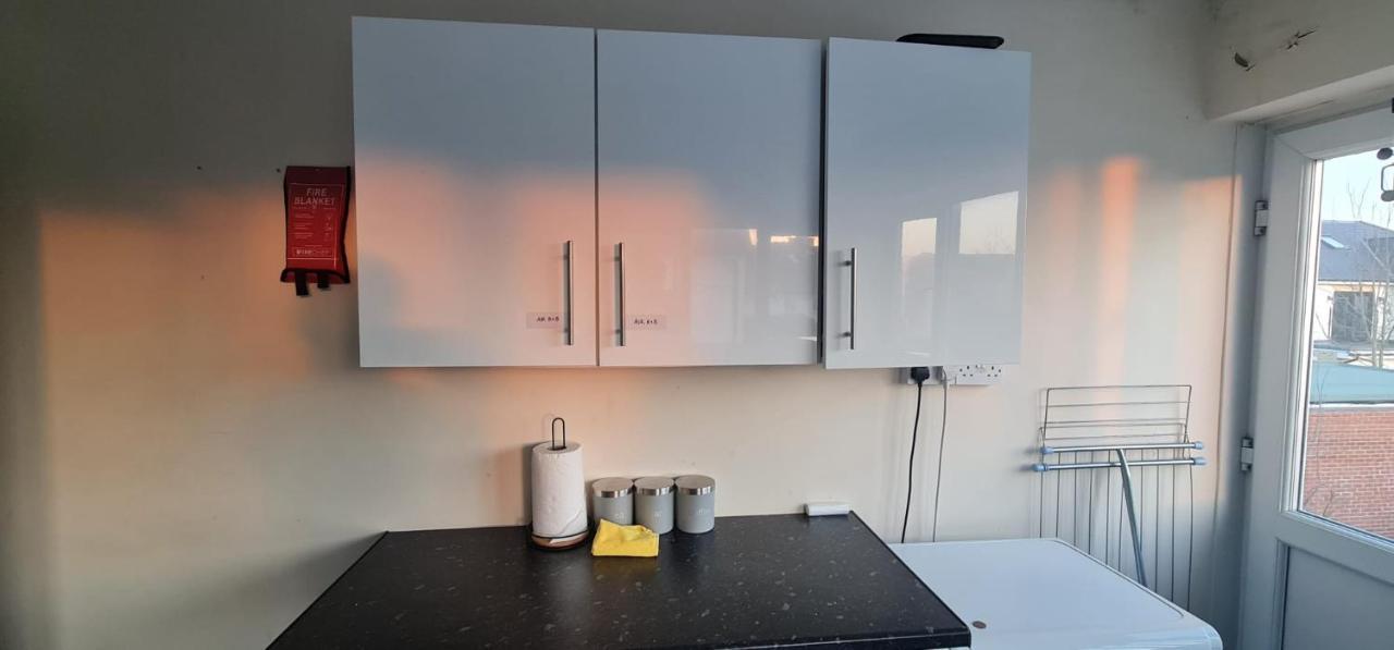 Move Inn Estates - Multiple Rooms London Exterior foto