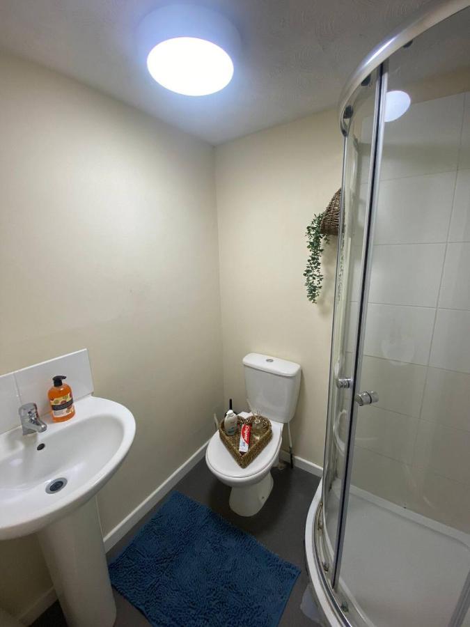 Move Inn Estates - Multiple Rooms London Exterior foto